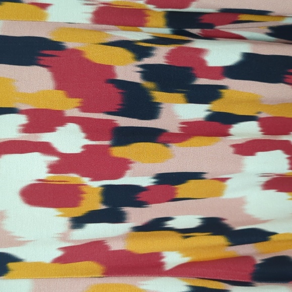 Short sleeve dress,( new with out tag, fall of) size L - Picture 3 of 5